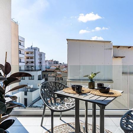 Made With Love 1-Br Apt By Finikoudes Beach Ларнака Екстериор снимка