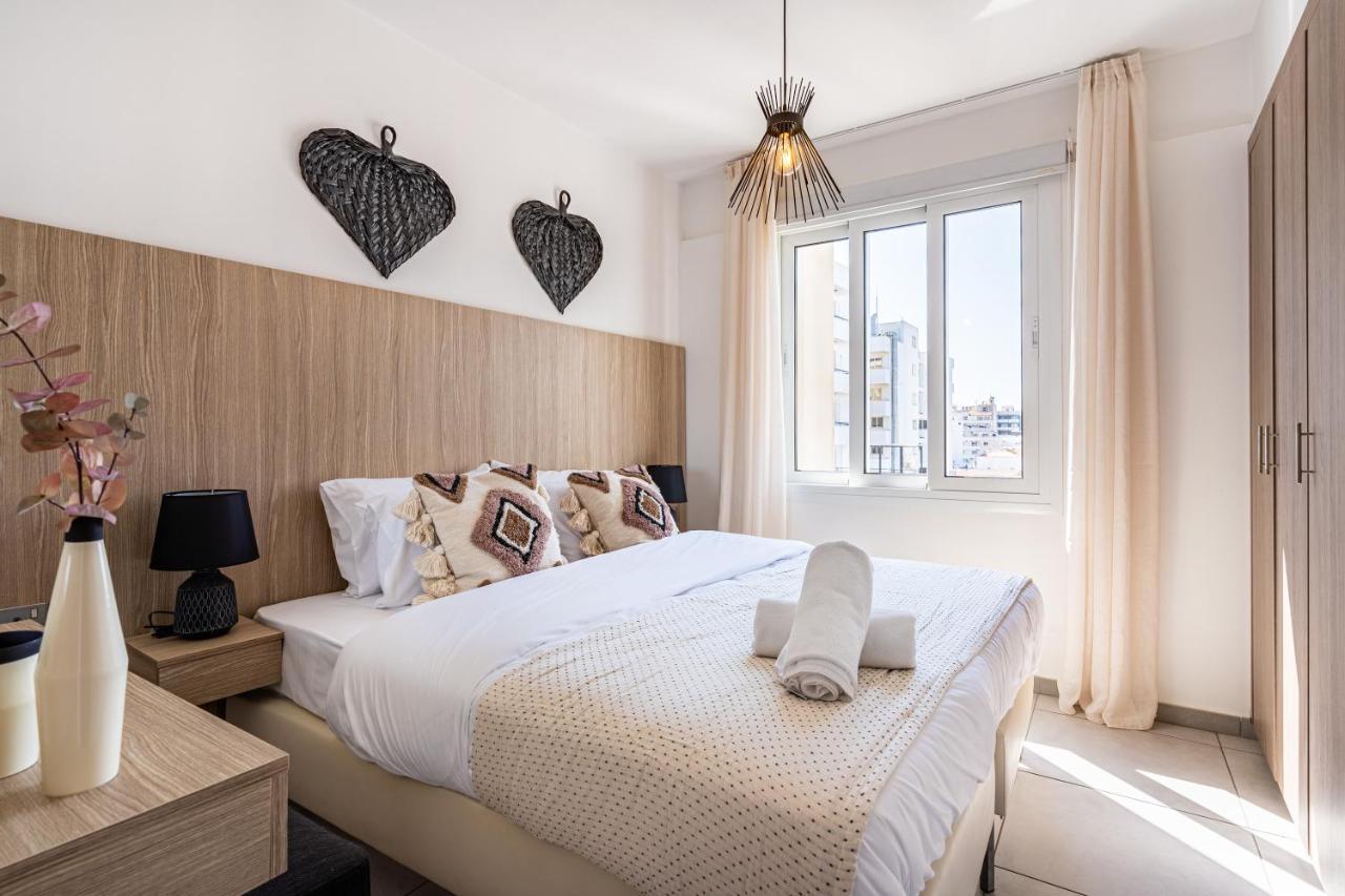 Made With Love 1-Br Apt By Finikoudes Beach Ларнака Екстериор снимка